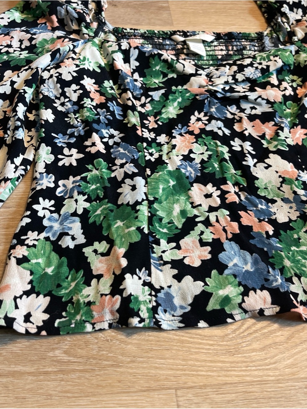 H&M Black Floral Print Puff Sleeve Blouse Shirt Fairy Whimsigoth Cottagecore - Picture 3 of 6